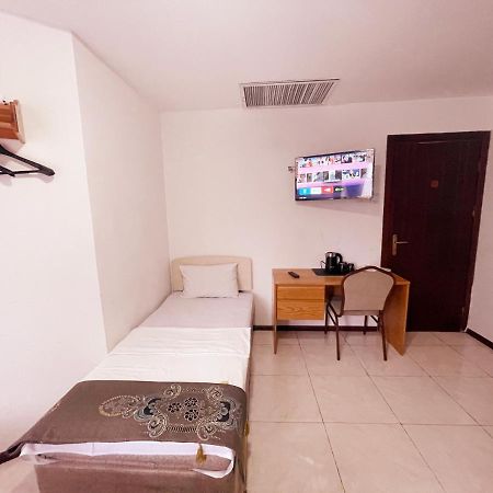 White Horse Hotel Baku Extérieur photo