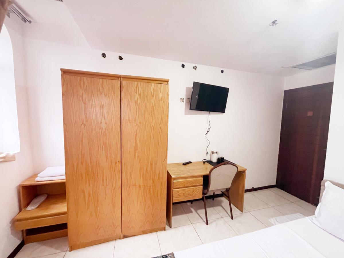 White Horse Hotel Baku Extérieur photo